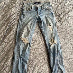 Women’s Hollister vintage boyfriend jeans